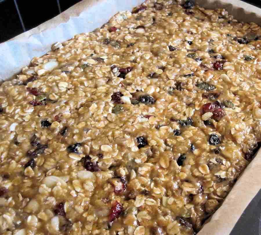 Oats And Dried Fruit Bars Recipe Cuisine Fiend